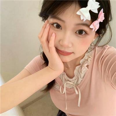 人群中的孩童